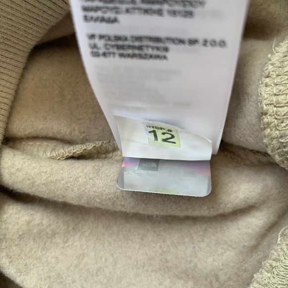 The North Face Half Dome Pullover Hoodie - Picture 10 of 11